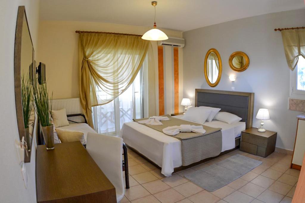 نيوس مارماراس Michel Mar Studios & Apartments المظهر الخارجي الصورة